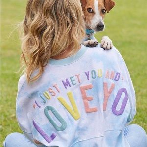 IM LOOKING FOR THIS SPIRIT JERSEY